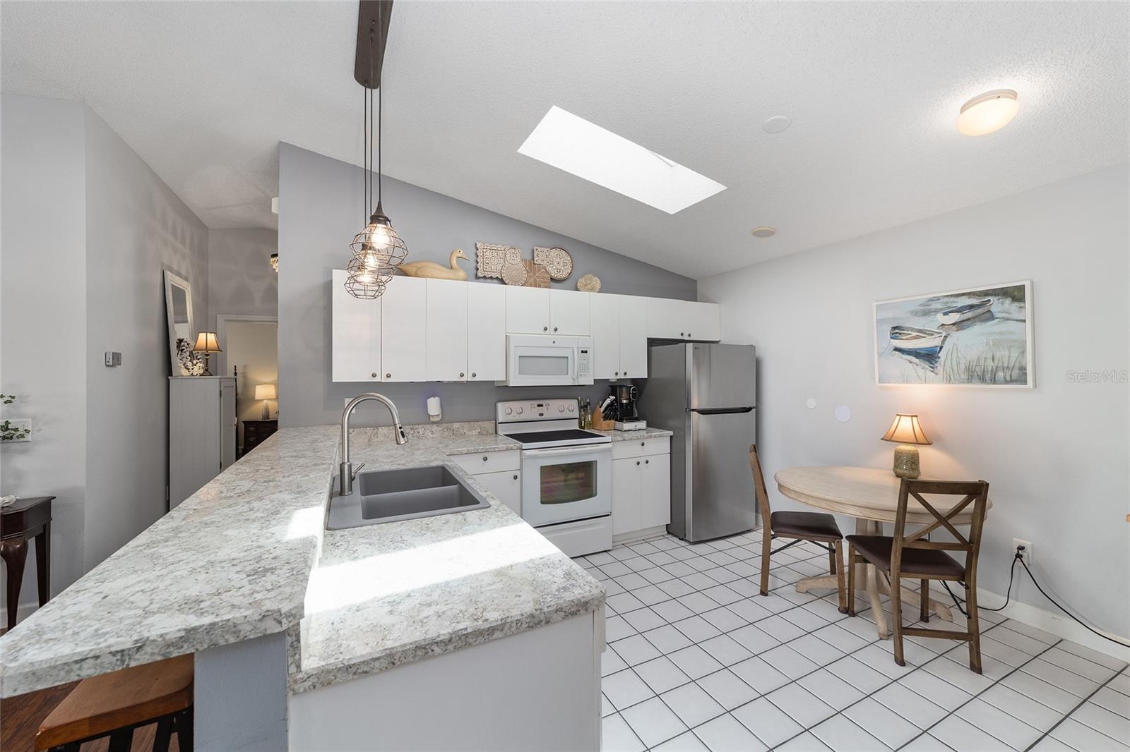 Image 9 of 22 For 1714 Morelos Road