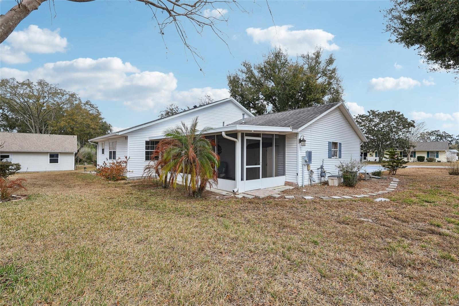 Image 34 of 58 For 1804 Tweed Court