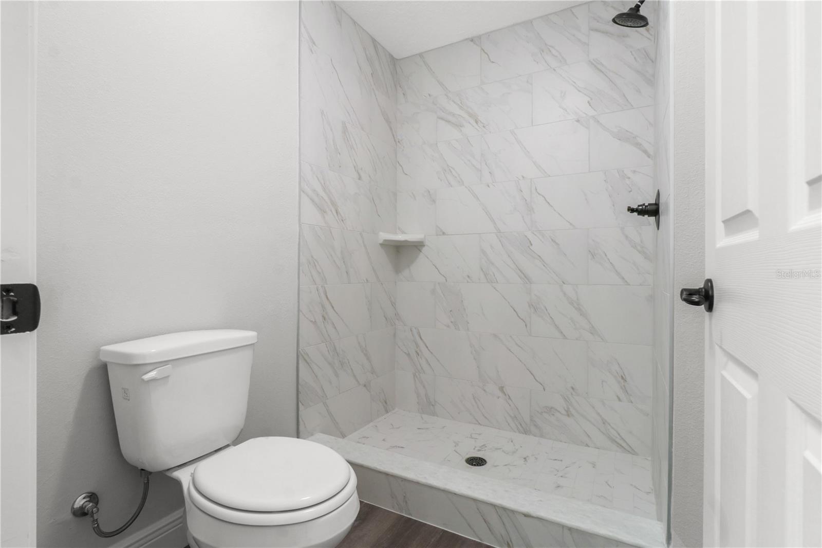 Image 19 of 28 For 605 Abarth Avenue