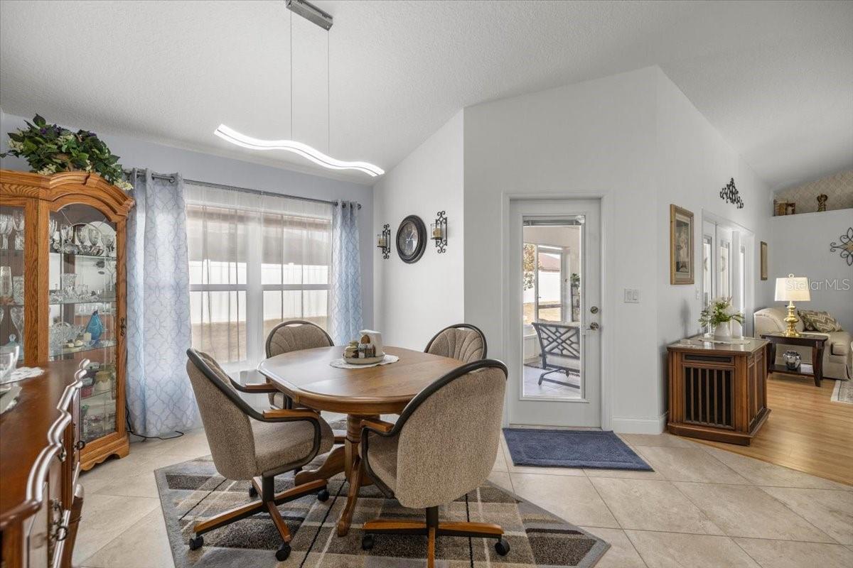 Image 12 of 41 For 9957 55th Avenue Road