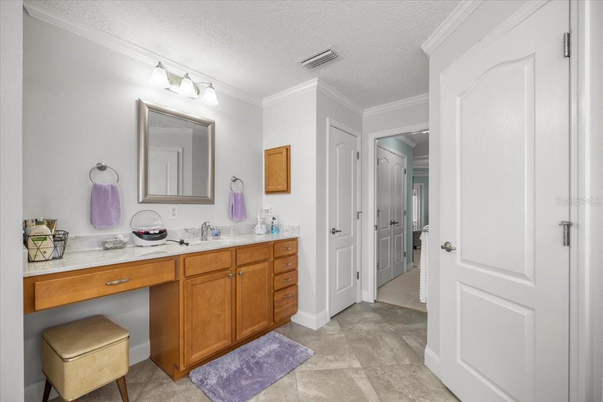 Image 18 of 41 For 9957 55th Avenue Road