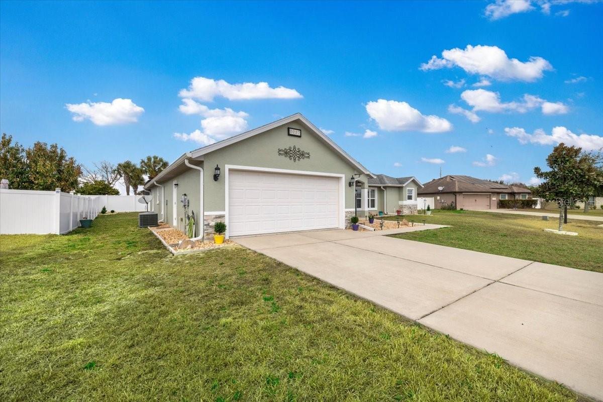 Image 37 of 41 For 9957 55th Avenue Road