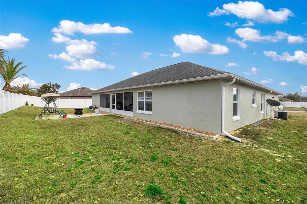 Image 38 of 41 For 9957 55th Avenue Road