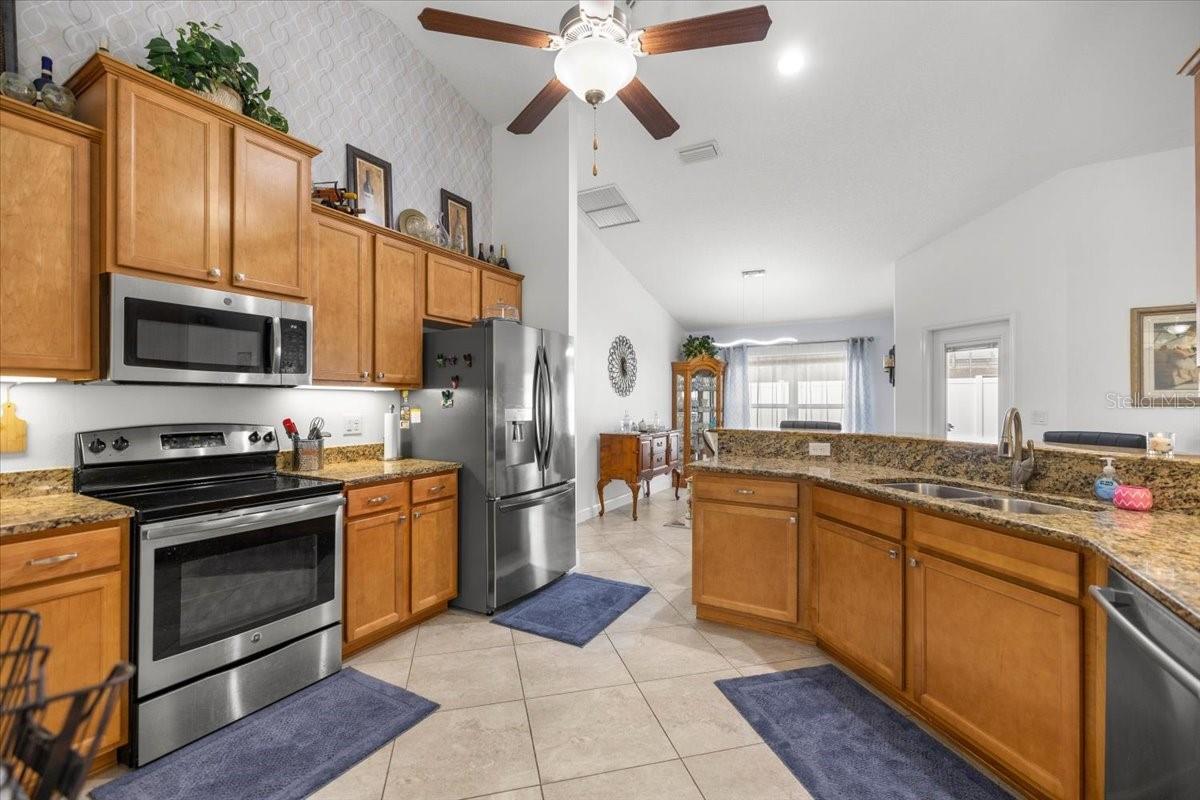 Image 9 of 41 For 9957 55th Avenue Road