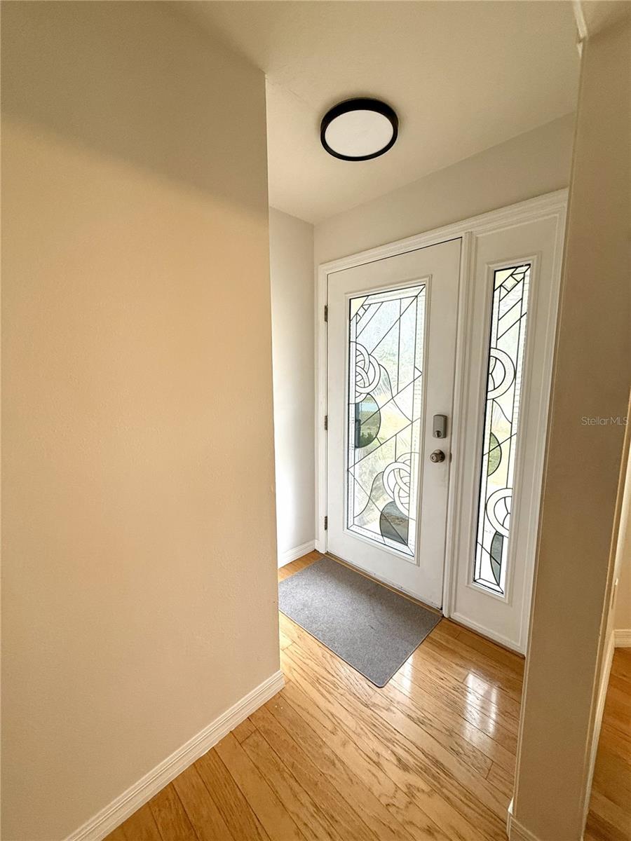 Image 4 of 28 For 4867 33rd Avenue
