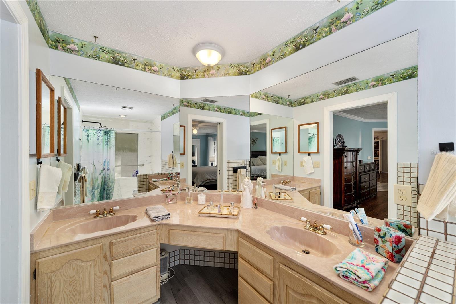 Image 27 of 54 For 790 Fresno Avenue