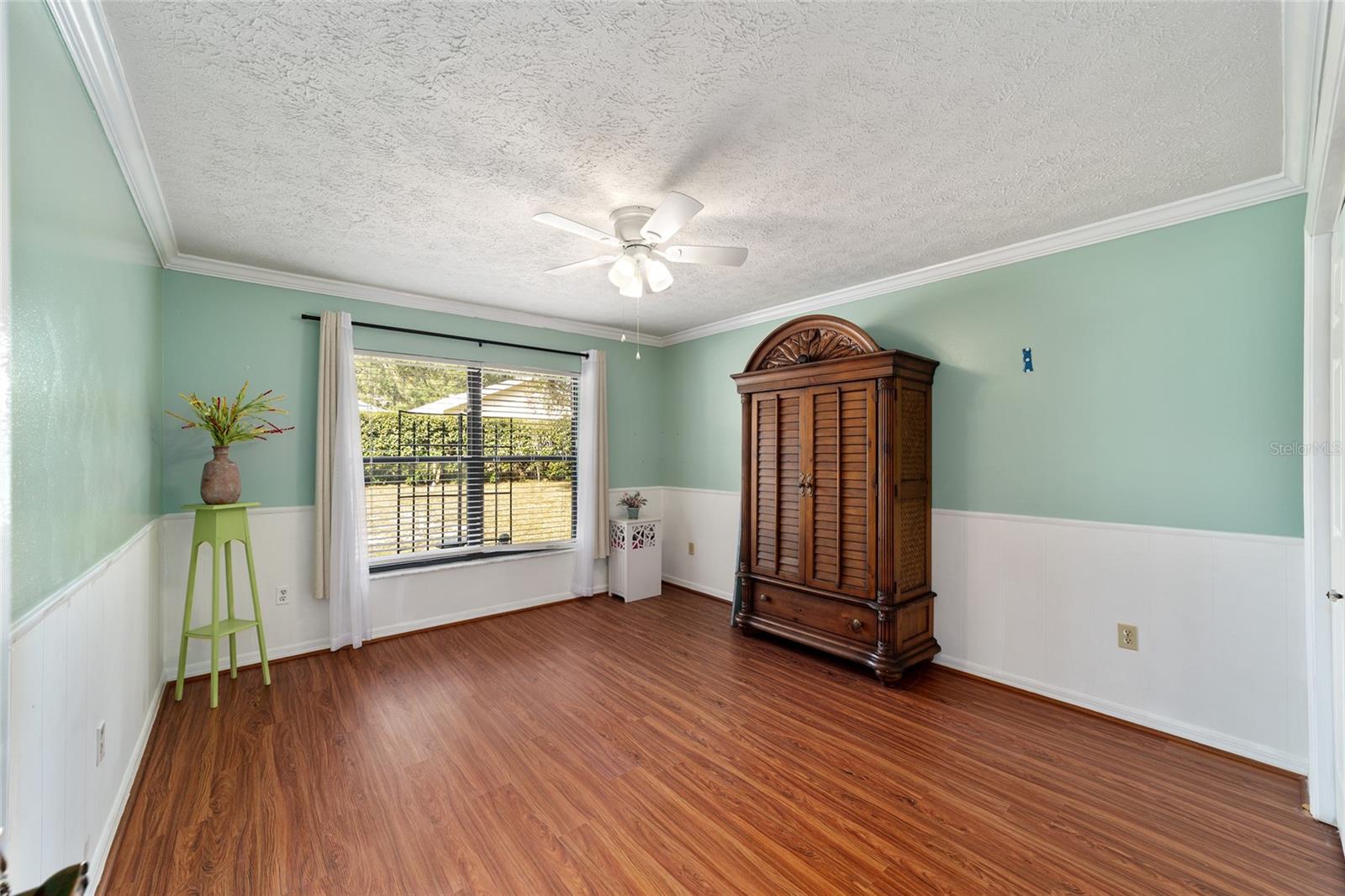 Image 29 of 54 For 790 Fresno Avenue