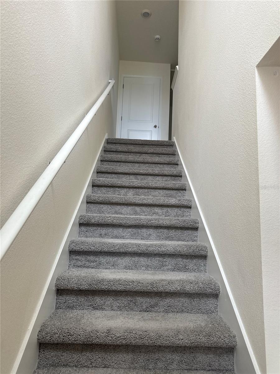 Image 7 of 20 For 6670 81st Loop