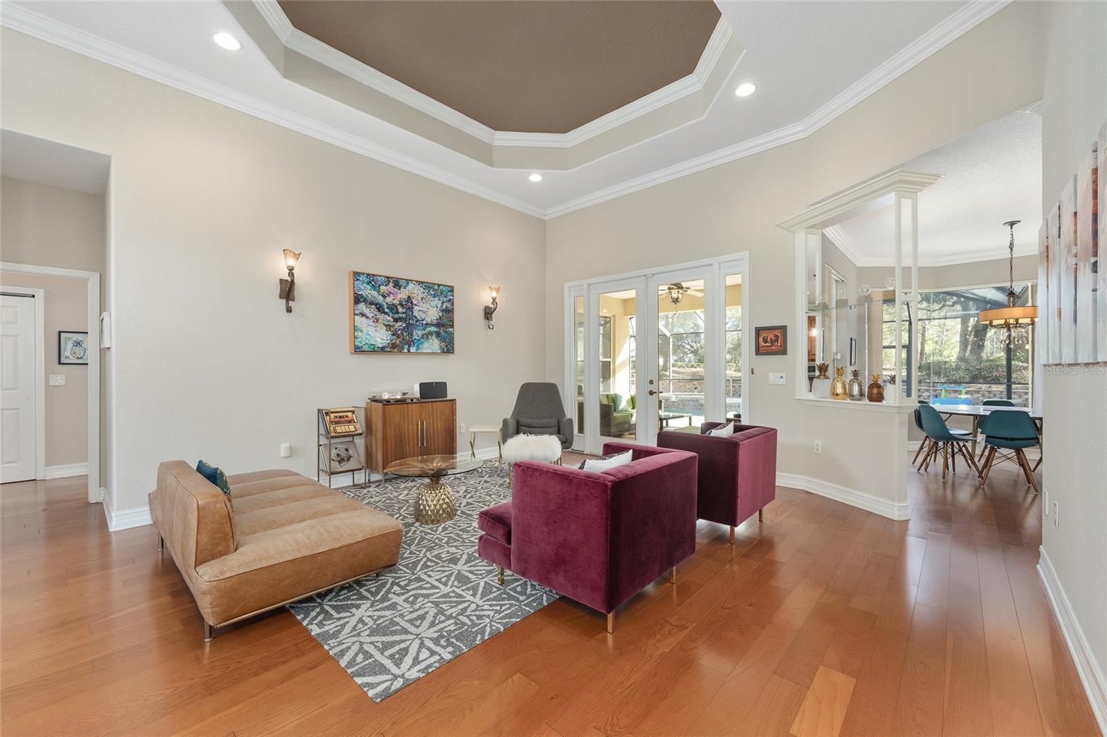 Image 12 of 60 For 898 Liberty Street