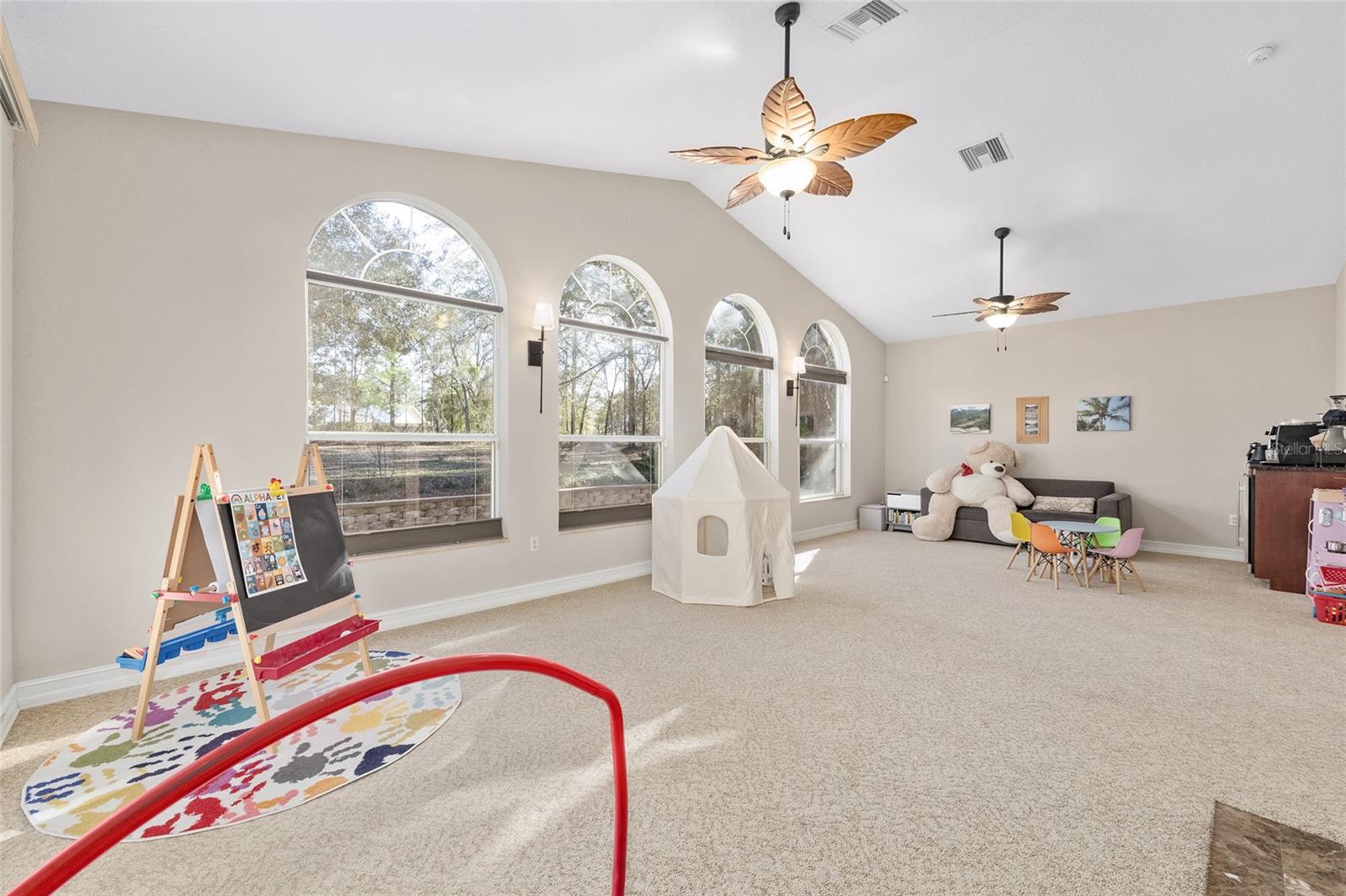 Image 29 of 60 For 898 Liberty Street