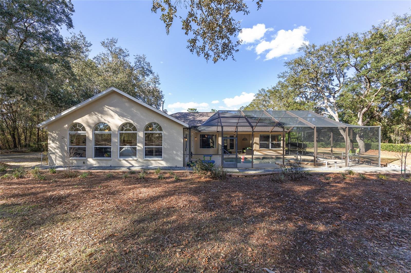 Image 3 of 60 For 898 Liberty Street