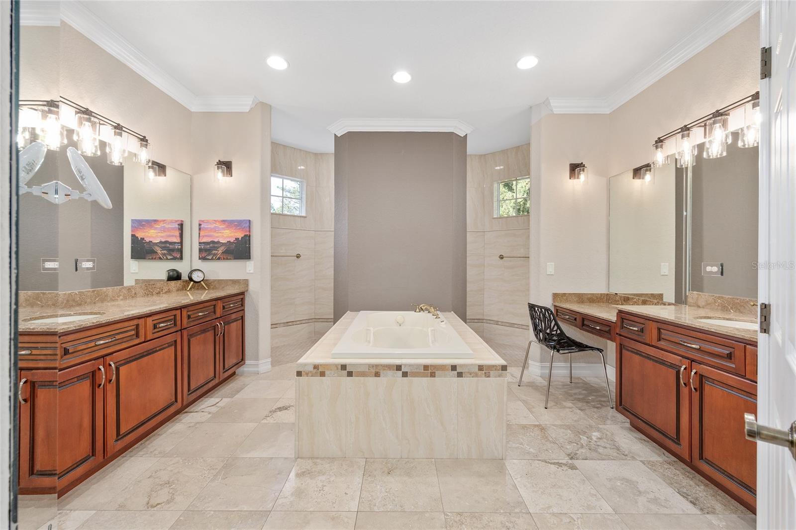 Image 35 of 60 For 898 Liberty Street