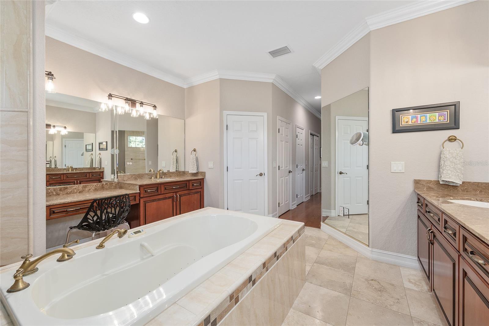 Image 36 of 60 For 898 Liberty Street