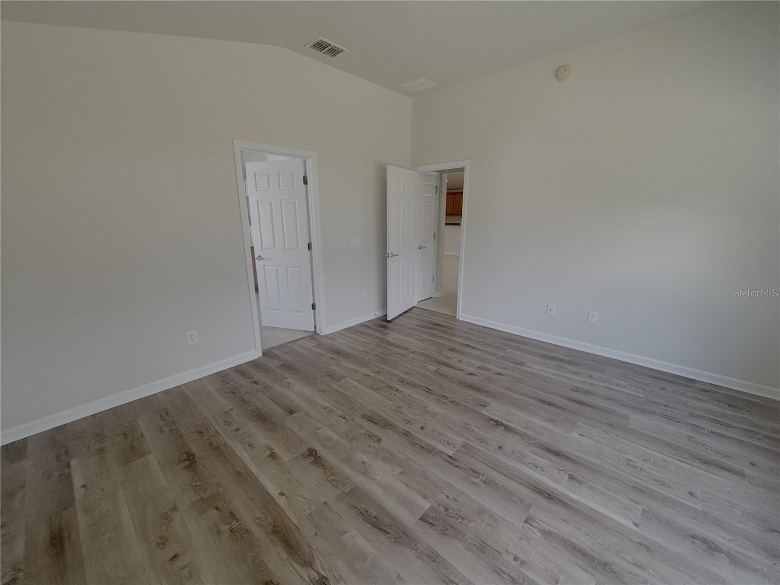 Image 14 of 29 For 4194 47th Court