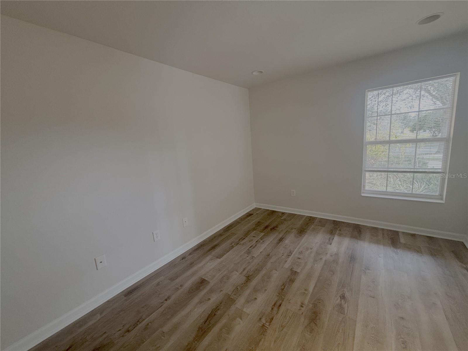 Image 21 of 29 For 4194 47th Court