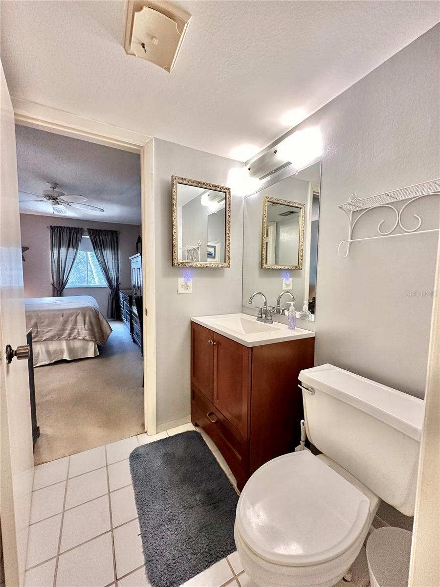 Image 21 of 23 For 604 Midway Drive B