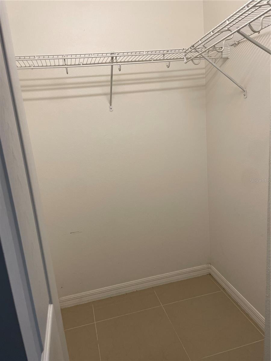 Image 14 of 21 For 15650 90th Terrace