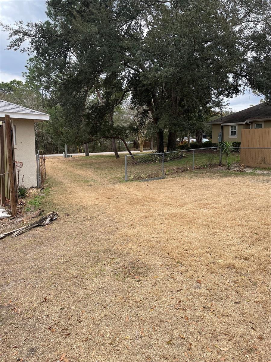 Image 19 of 21 For 15650 90th Terrace