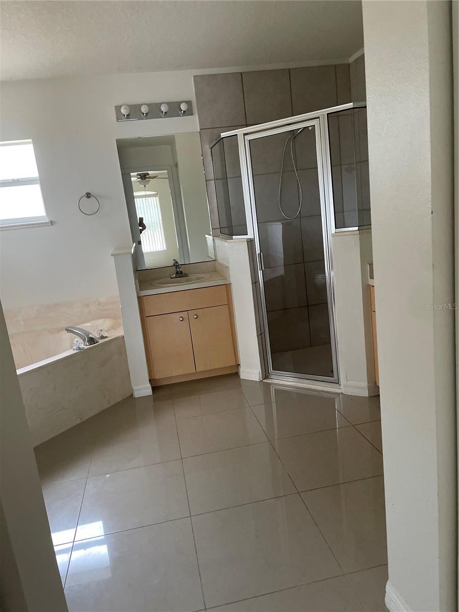 Image 7 of 21 For 15650 90th Terrace