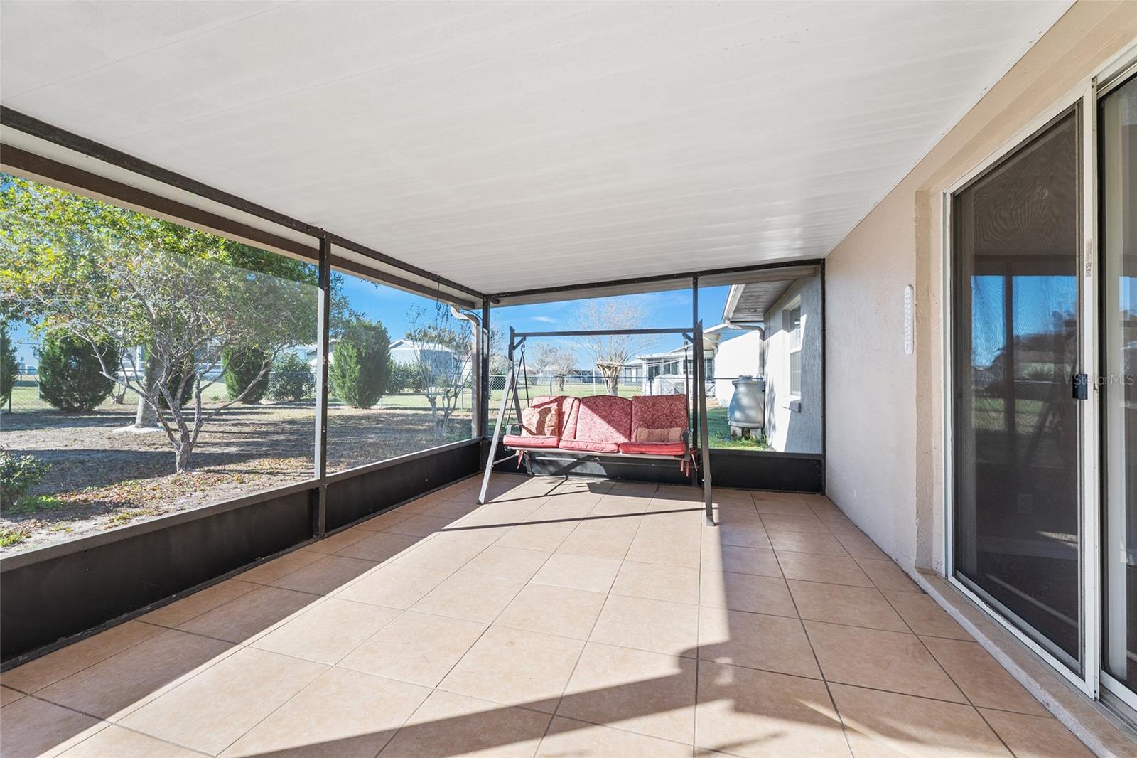 Image 36 of 48 For 10890 73rd Court