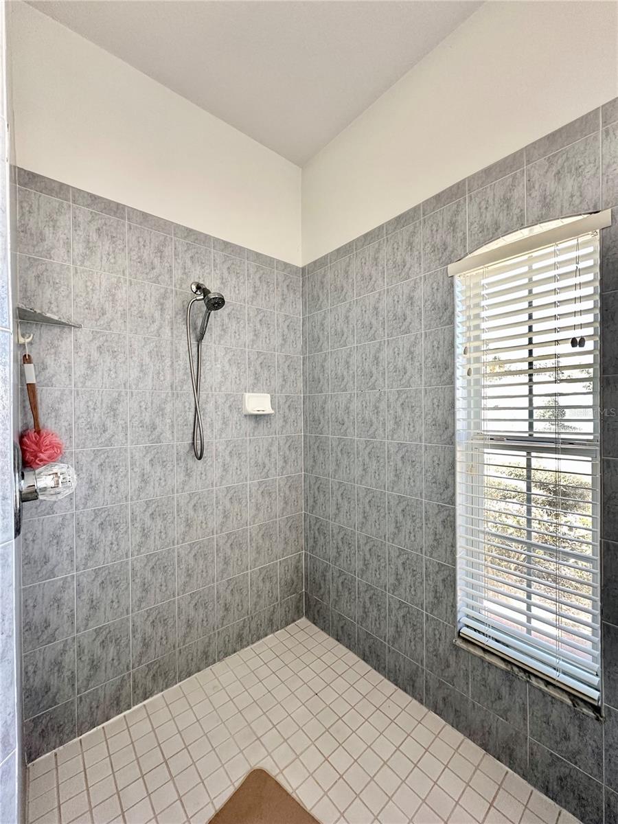 Image 18 of 39 For 1543 Killebrew Point