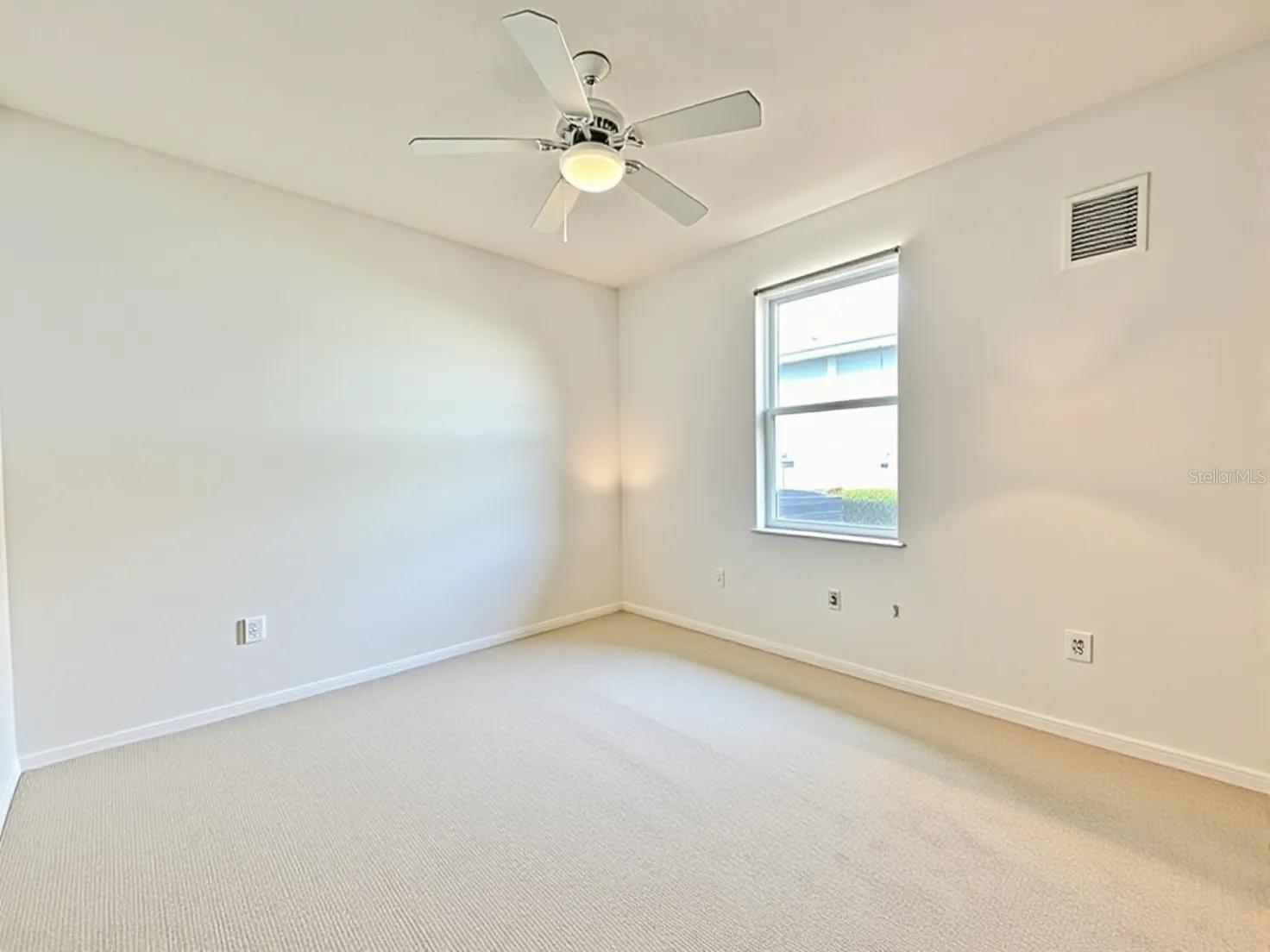 Image 32 of 39 For 1543 Killebrew Point