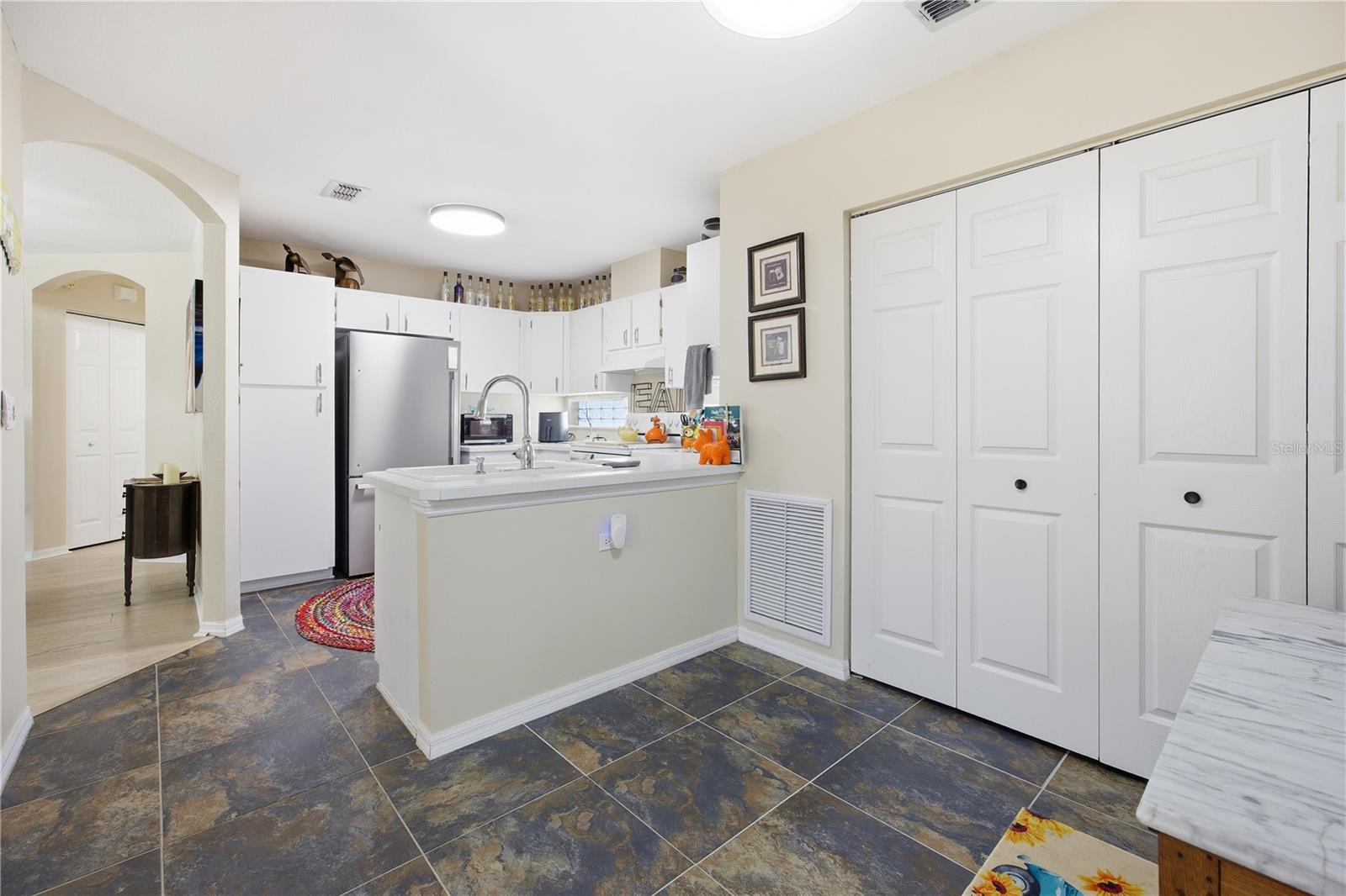 Image 14 of 32 For 11230 72nd Avenue