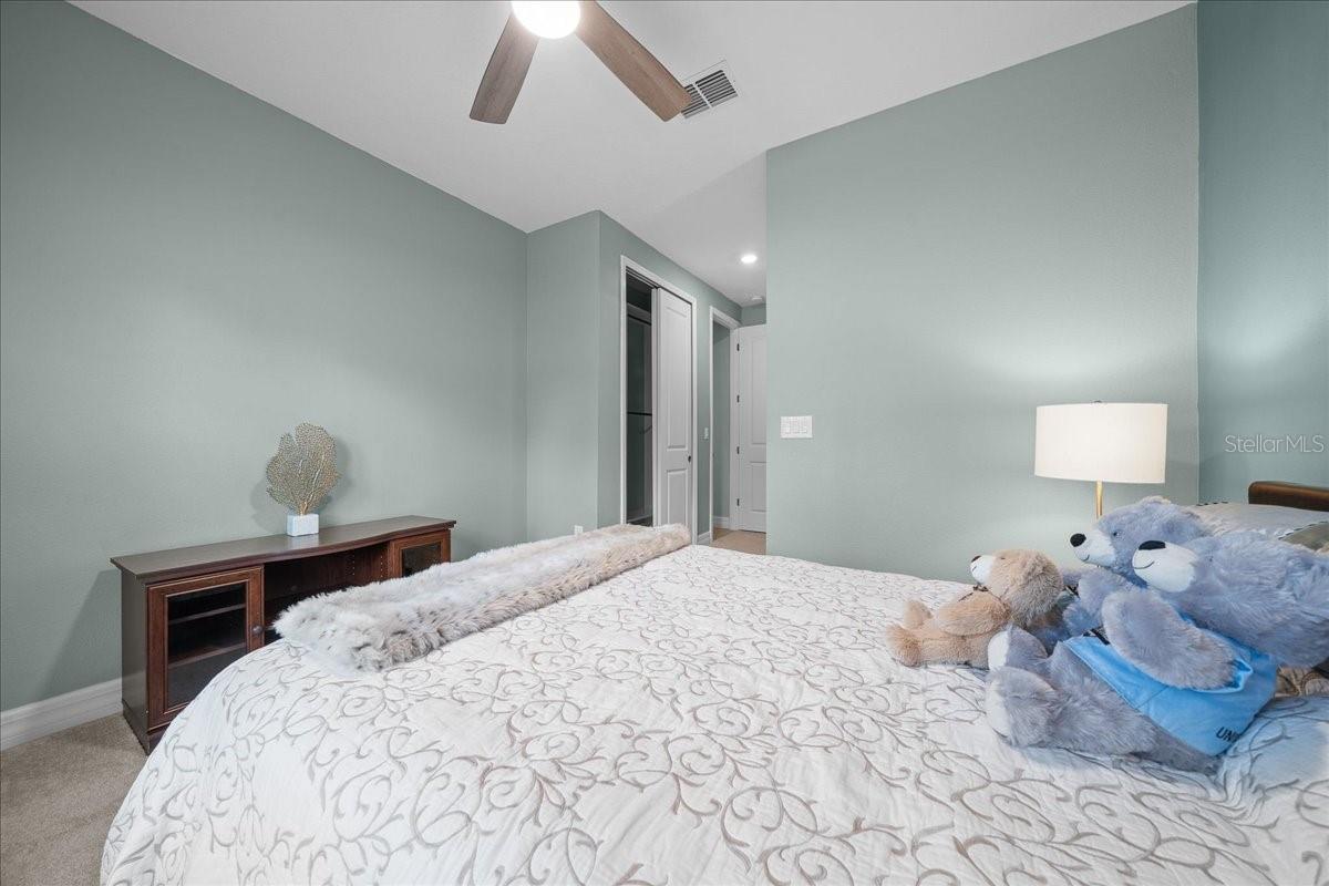 Image 39 of 83 For 1130 42nd Road