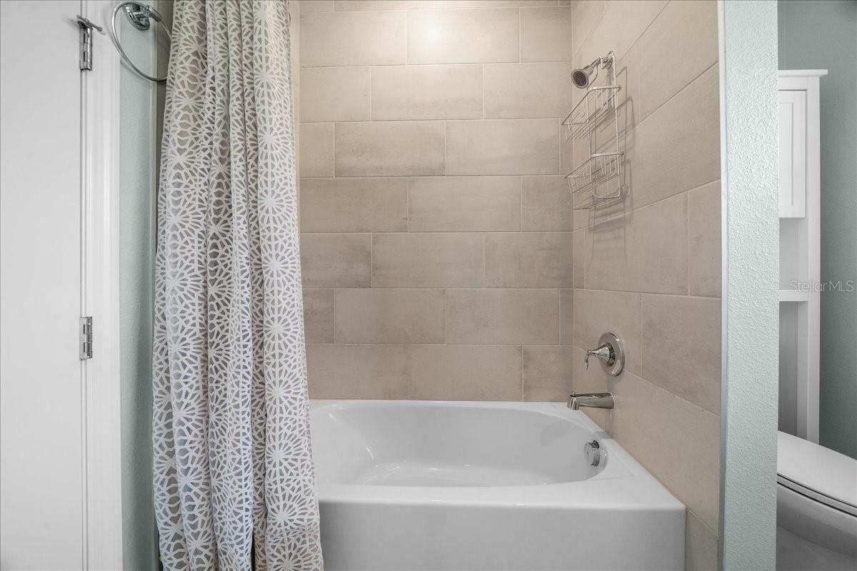 Image 50 of 83 For 1130 42nd Road