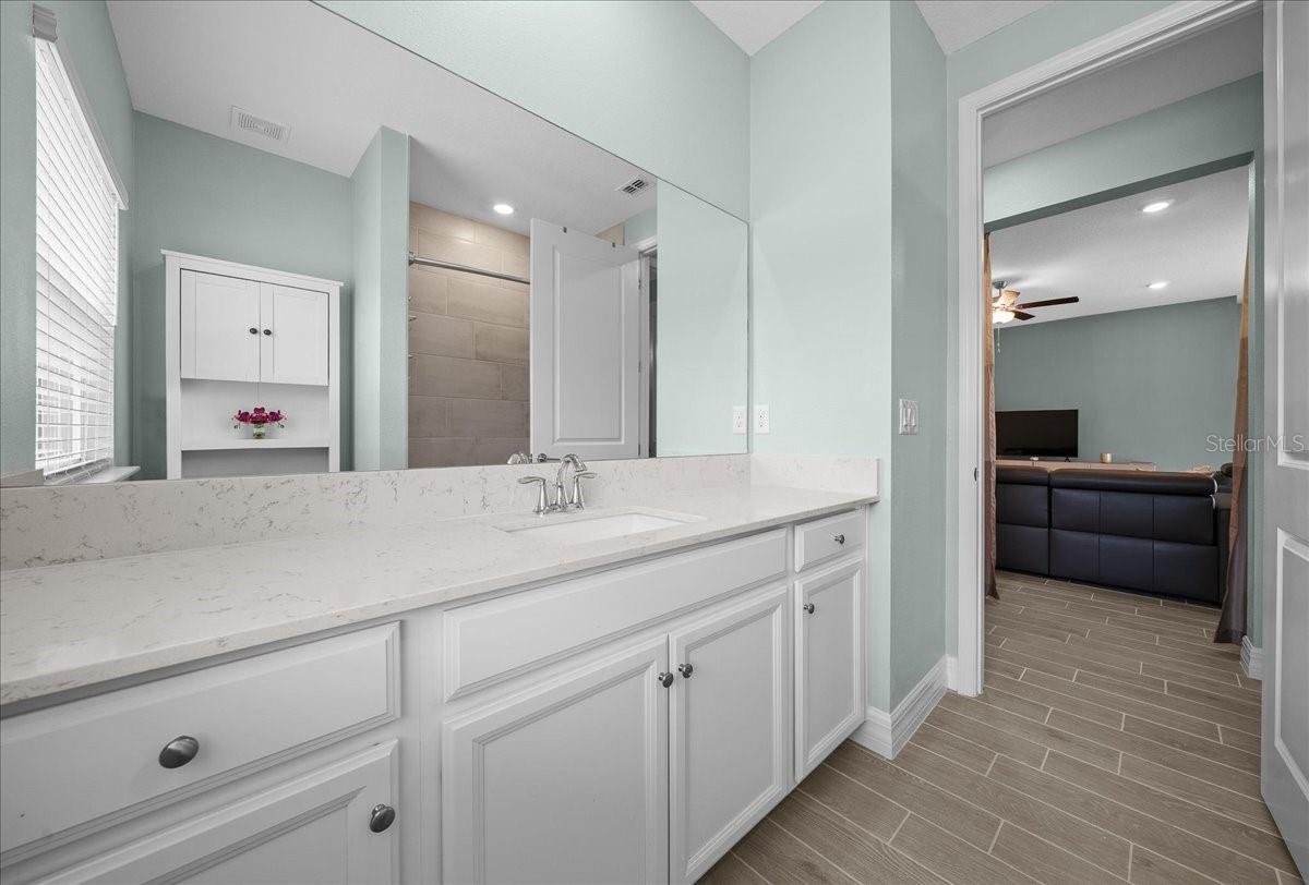 Image 51 of 83 For 1130 42nd Road