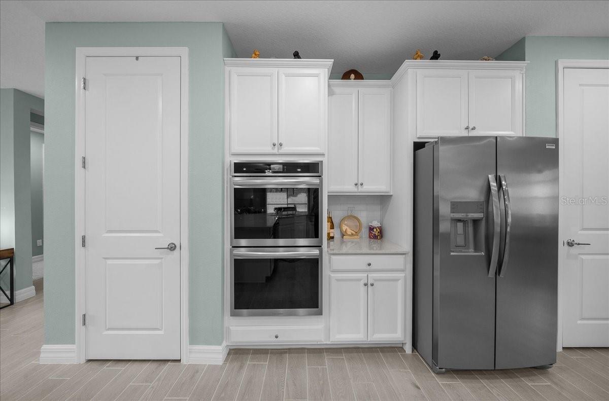 Image 61 of 83 For 1130 42nd Road