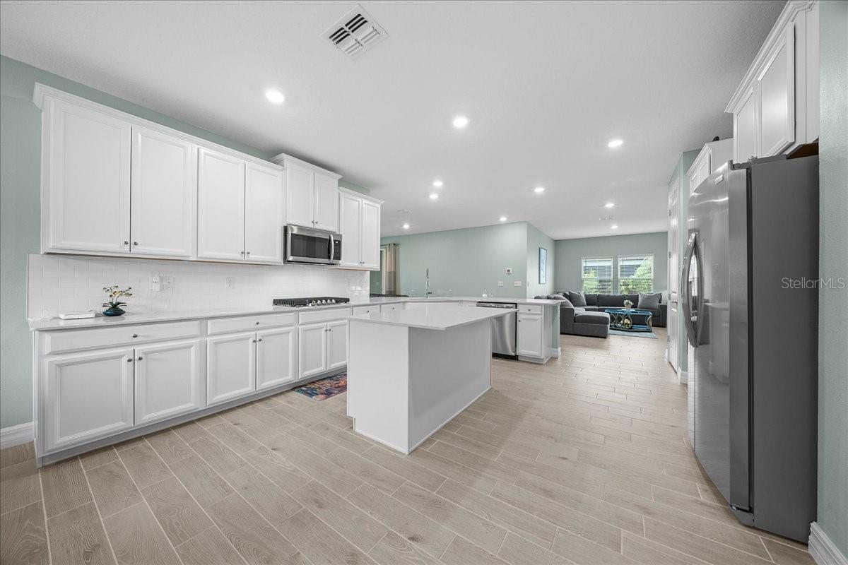 Image 64 of 83 For 1130 42nd Road