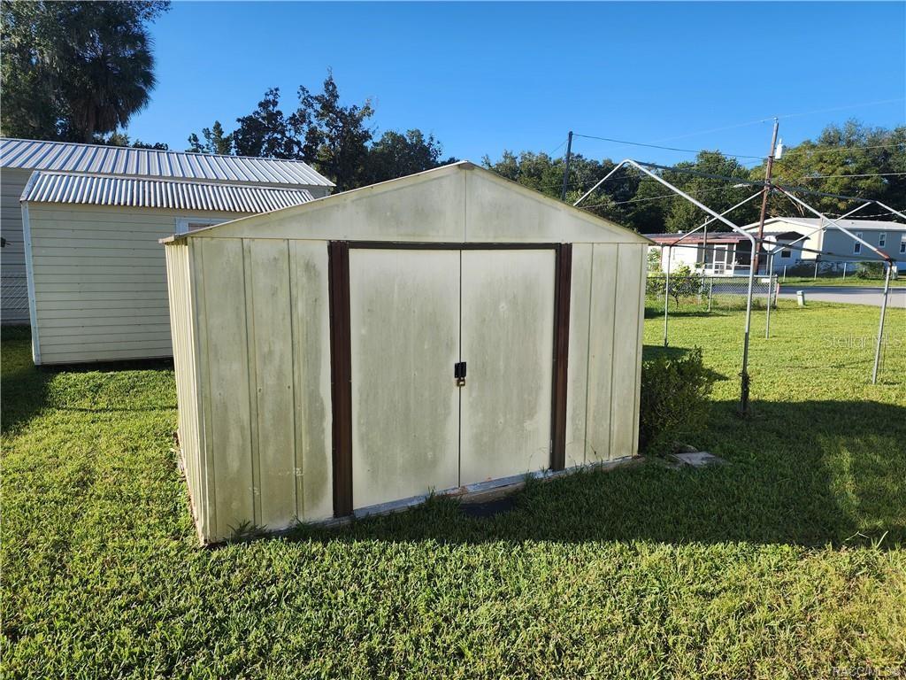 Image 17 of 19 For 4549 Apache Trail