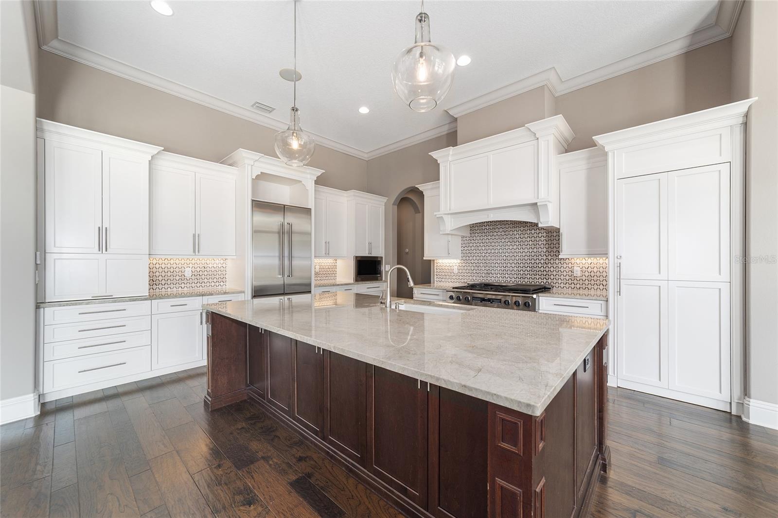 Image 12 of 60 For 1020 46th Street