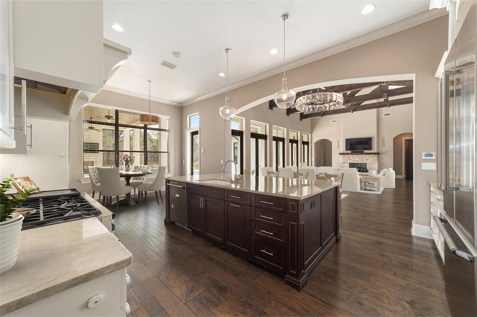 Image 14 of 60 For 1020 46th Street