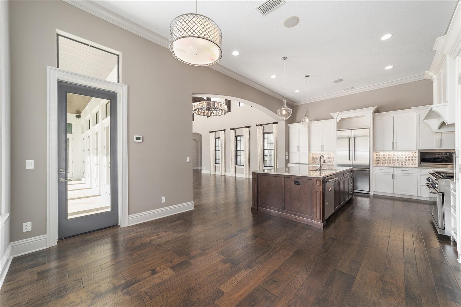 Image 16 of 60 For 1020 46th Street