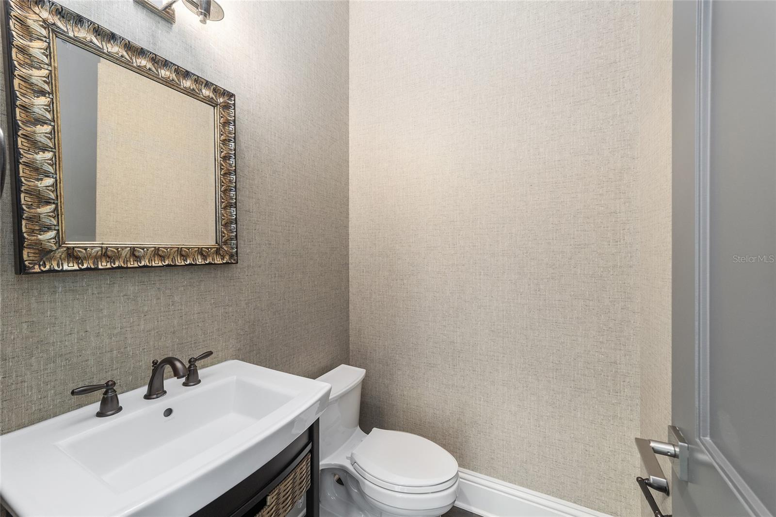 Image 28 of 60 For 1020 46th Street