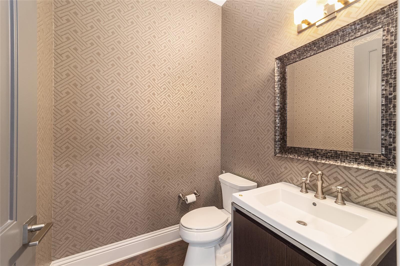 Image 35 of 60 For 1020 46th Street