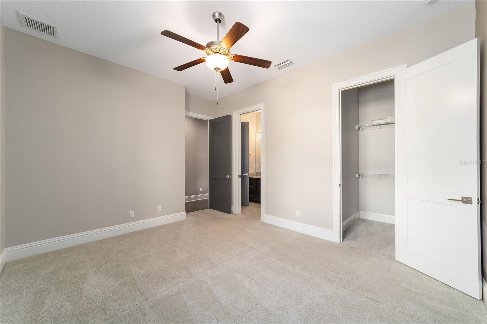 Image 37 of 60 For 1020 46th Street