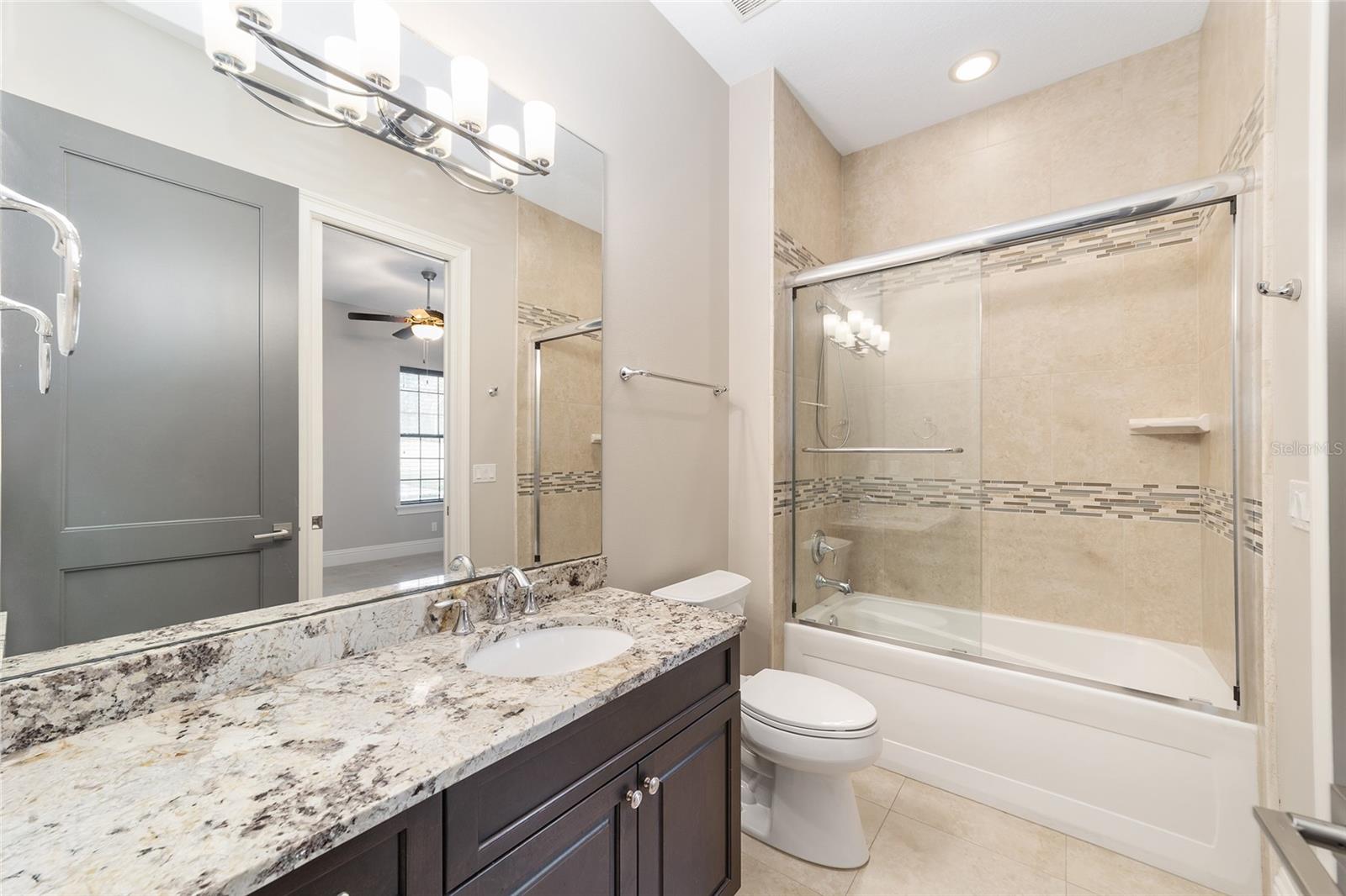 Image 39 of 60 For 1020 46th Street