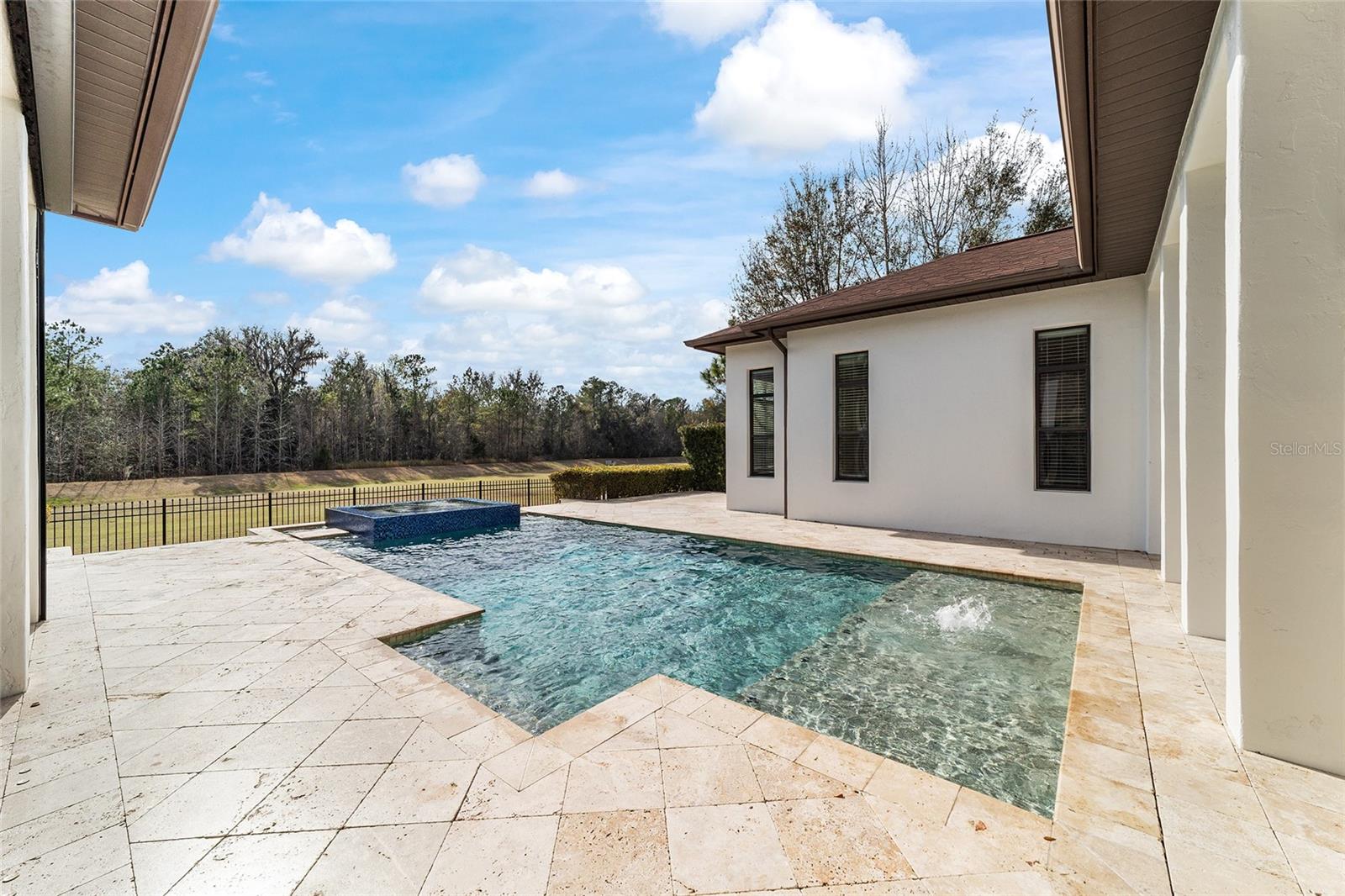 Image 47 of 60 For 1020 46th Street