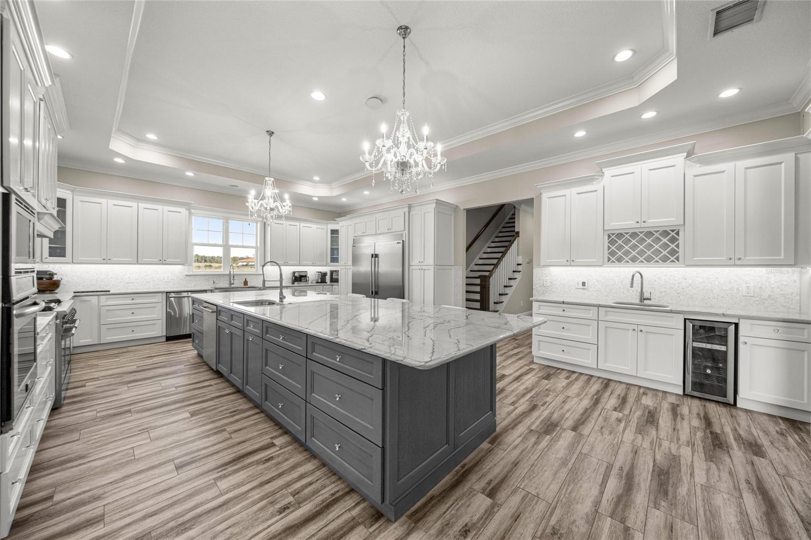 Image 11 of 64 For 1873 85th Loop