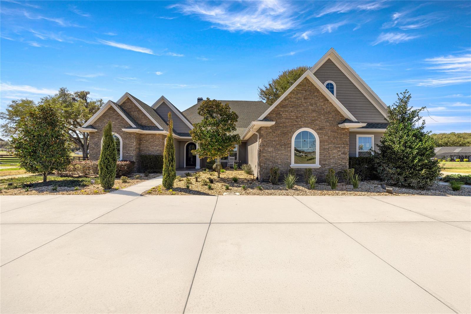 Image 2 of 64 For 1873 85th Loop