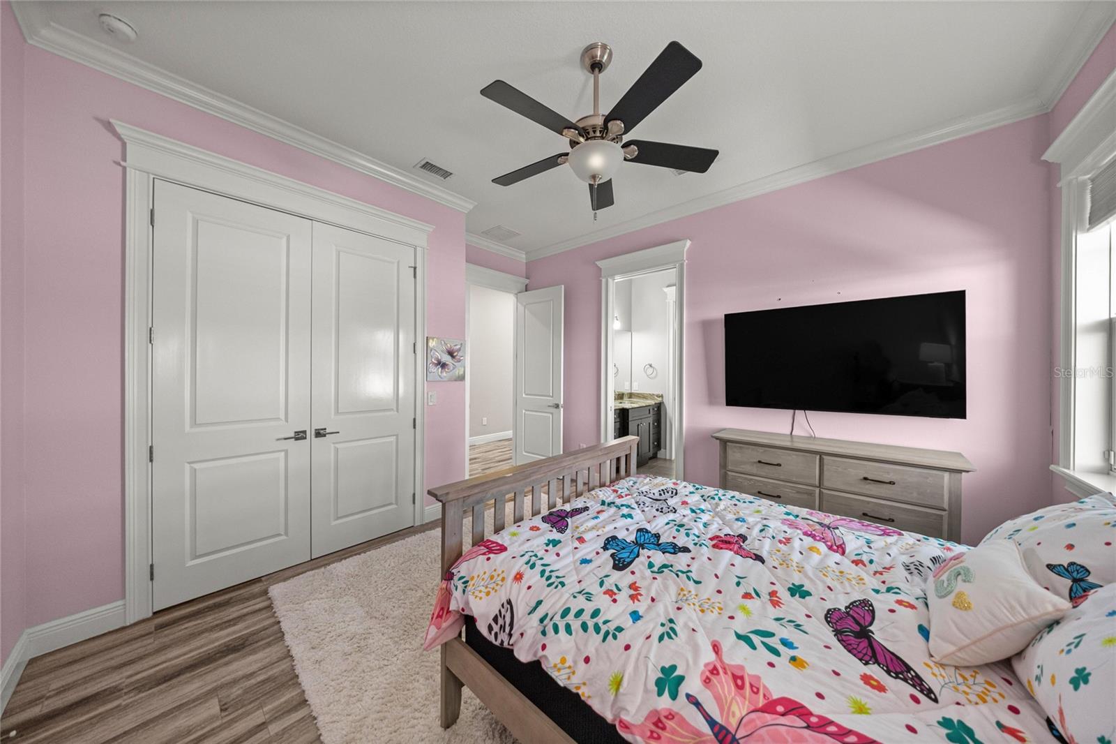 Image 33 of 64 For 1873 85th Loop