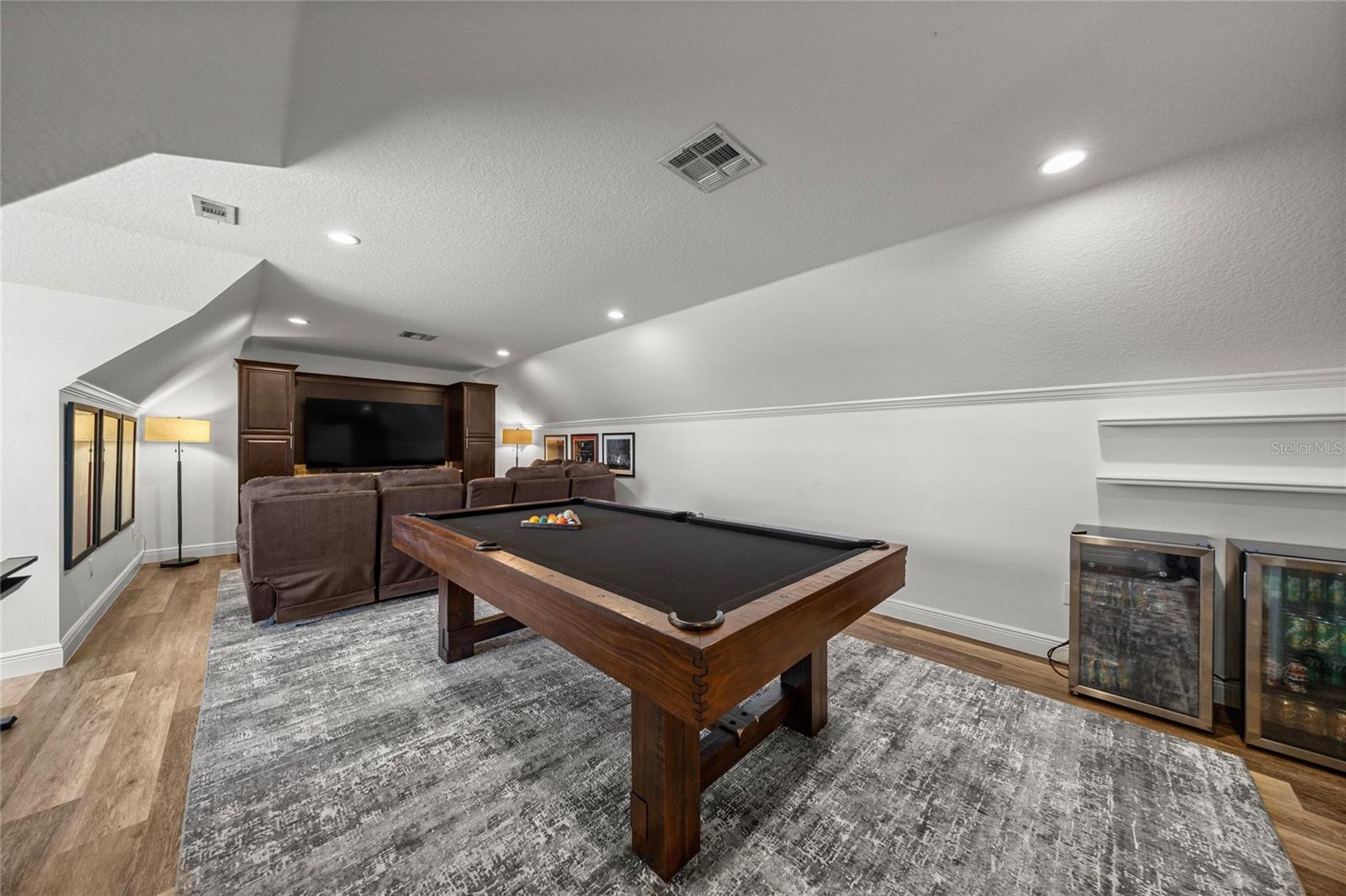 Image 43 of 64 For 1873 85th Loop