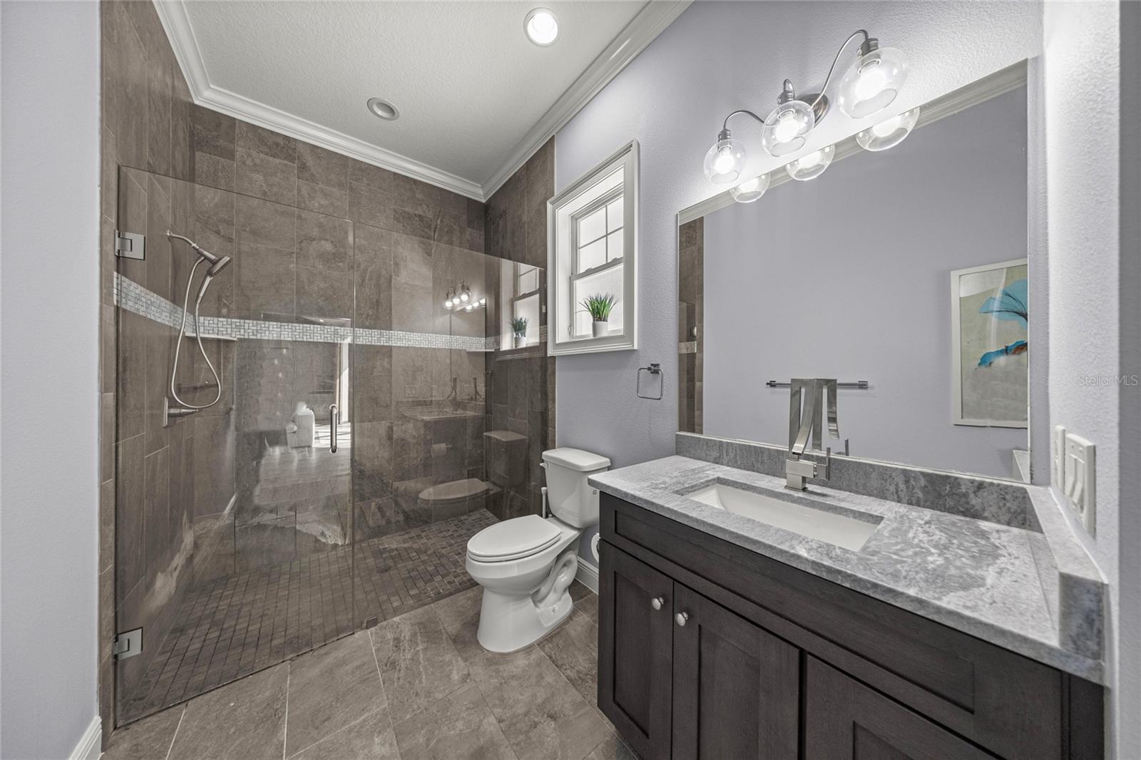 Image 46 of 64 For 1873 85th Loop