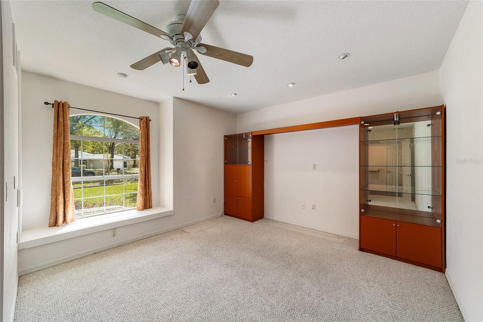 Image 30 of 53 For 19421 100th Loop