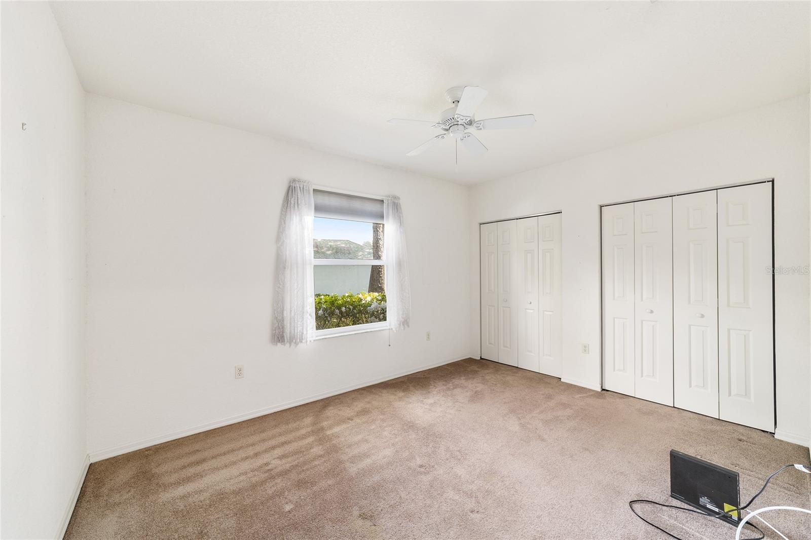 Image 33 of 53 For 19421 100th Loop