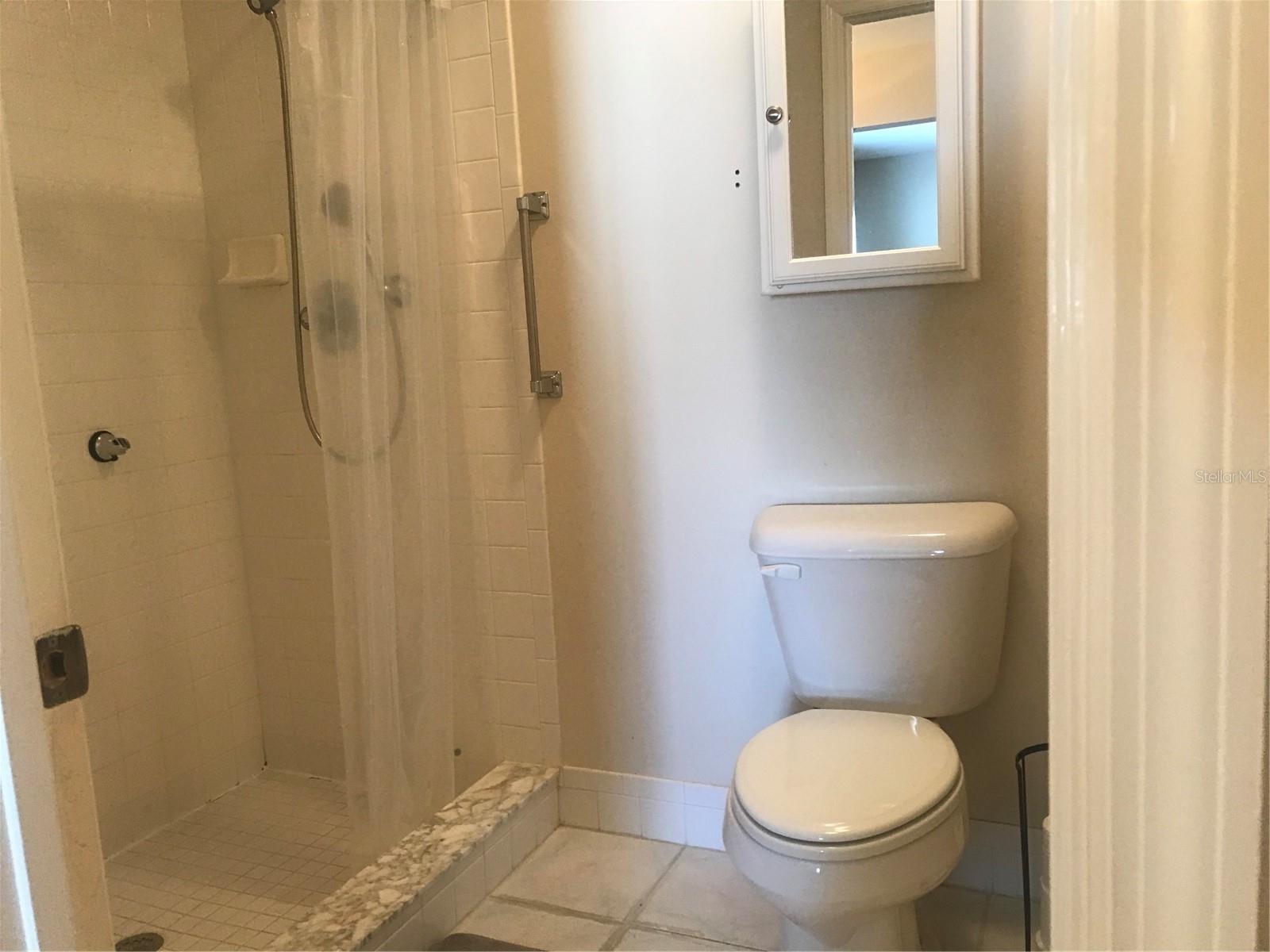 Image 18 of 32 For 13338 111th Circle