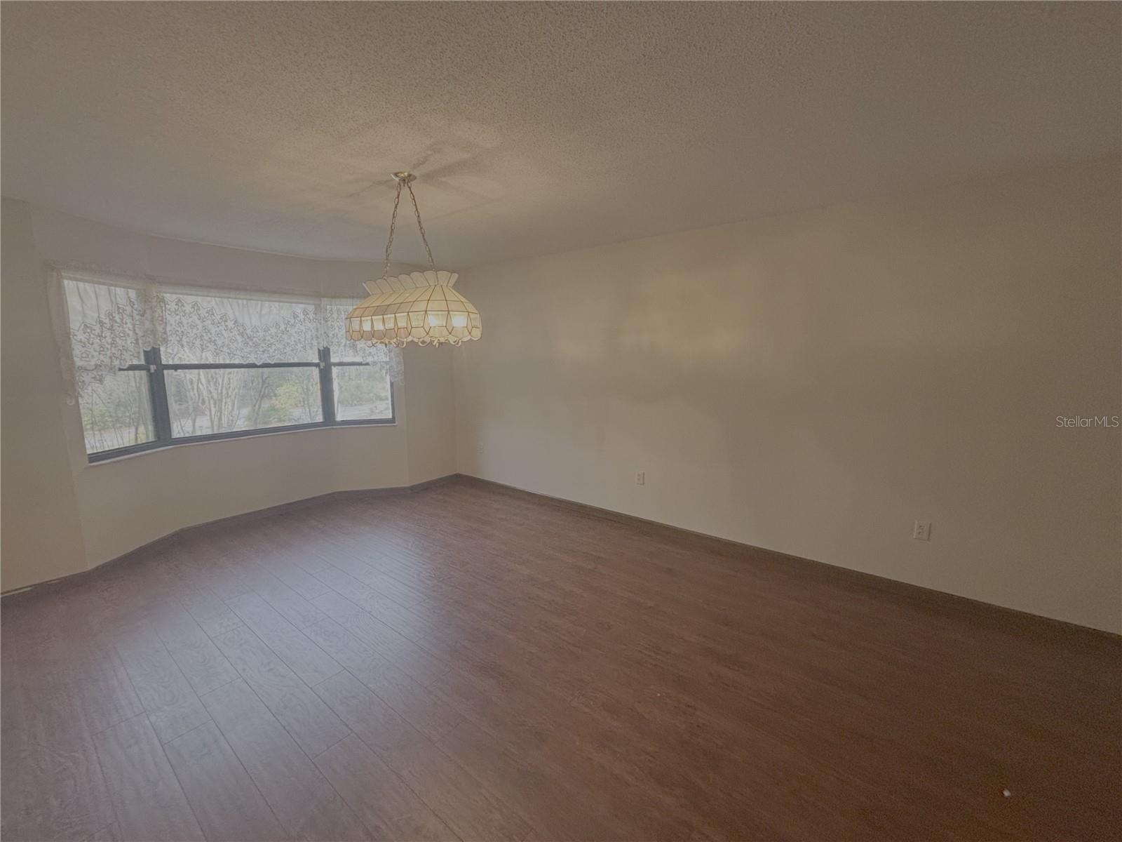 Image 15 of 22 For 6670 Candier Court